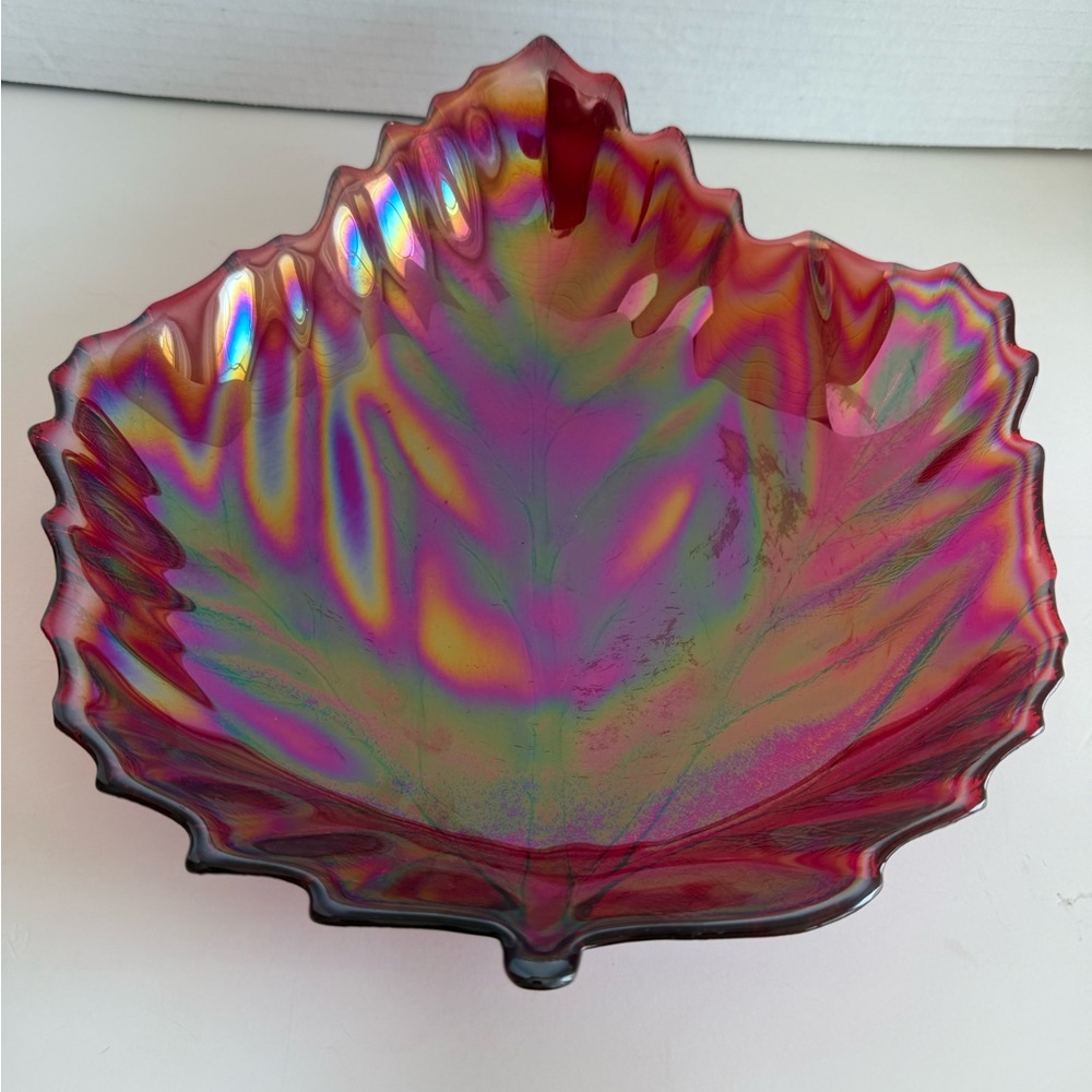 VTG Mid-Century Modern Yalos Casa Murano Stamped Red Iridescent Glass Leaf Dish